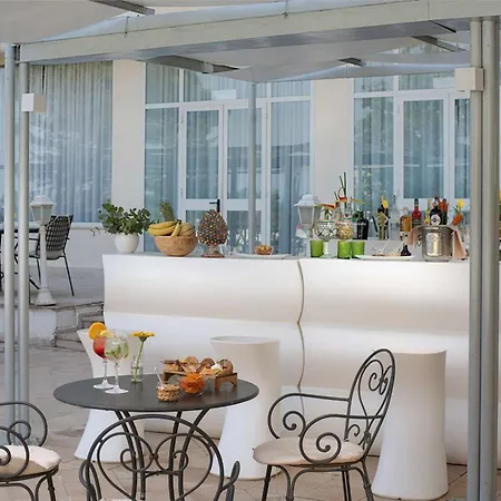 Hotel Nh San Mauro