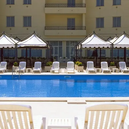 Hotel Nh San Mauro 4*