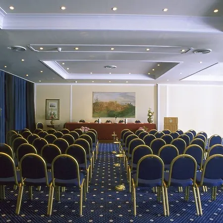 Hotel Nh San Mauro 4*