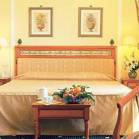 Hotel Nh San Mauro Caltagirone