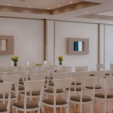Nh San Mauro Hotel
